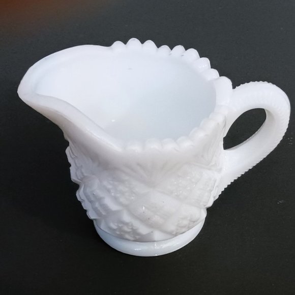 Westmoreland Thumbelina Milk Glass Child's Butter Dish Creamer Sugar Bowl Mint - Picture 2 of 6